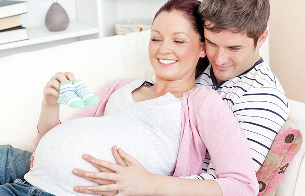 Vợ tham gia bảo hiểm tự nguyện, chồng có được tiền thai sản?