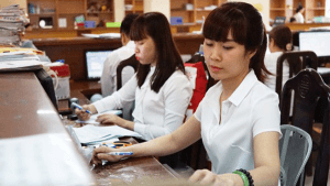 Viên chức tuyển dụng trước 01/07/2020 vẫn sẽ hưởng biên chế suốt đời